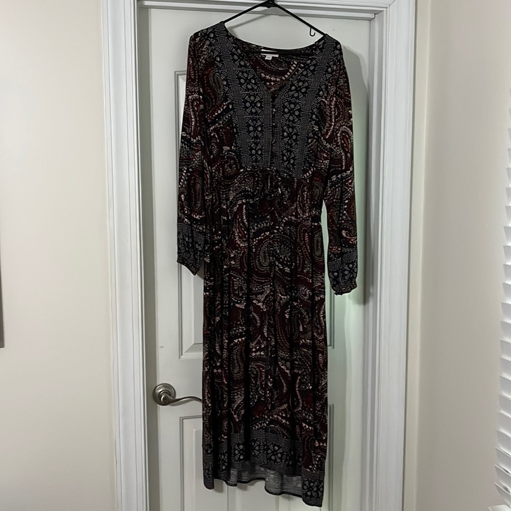 Long sleeve midi dress!